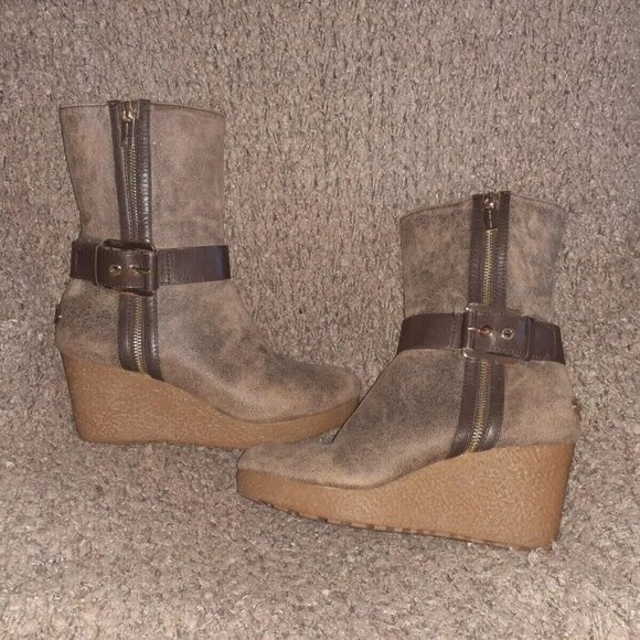 MICHAEL KORS-Lizzie Bootie-Distressed Brown Leather/Suede/Fur-Sz 8-Near Mint - Picture 1 of 9